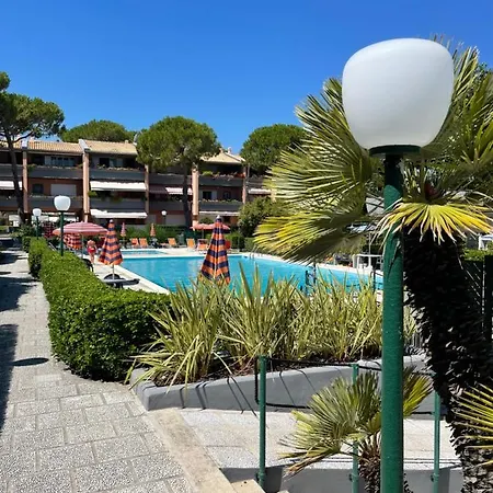 Summer House - Fronte Mare بيت للعطل *